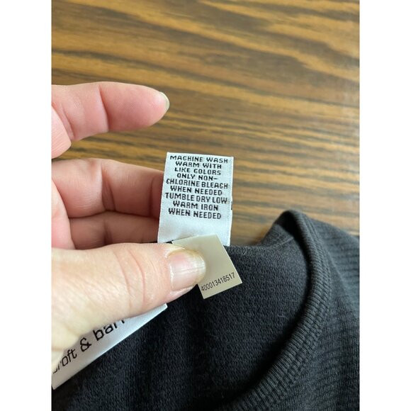 Croft & Barrow black button front long sleeved shirt size Medium NWT - Picture 5 of 7